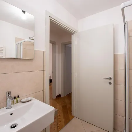 Apartment U Genoa
